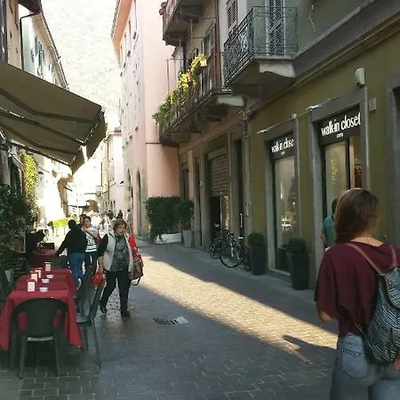 Daire Magnifico Centro - Rusconi 33 *